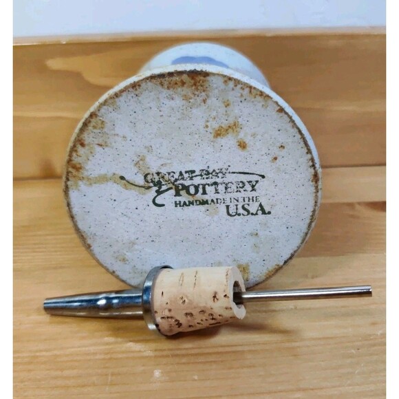 Vtg Great Bay Pottery USA Handmade Ceramic Oil 6" Bottle Never Used! - Picture 5 of 8